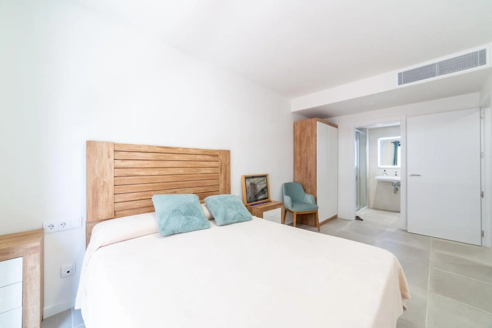 Calafell Seaside Escape Apartment
